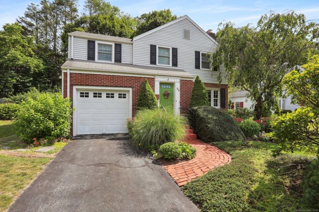22 Concord Road, Danbury, CT 06810