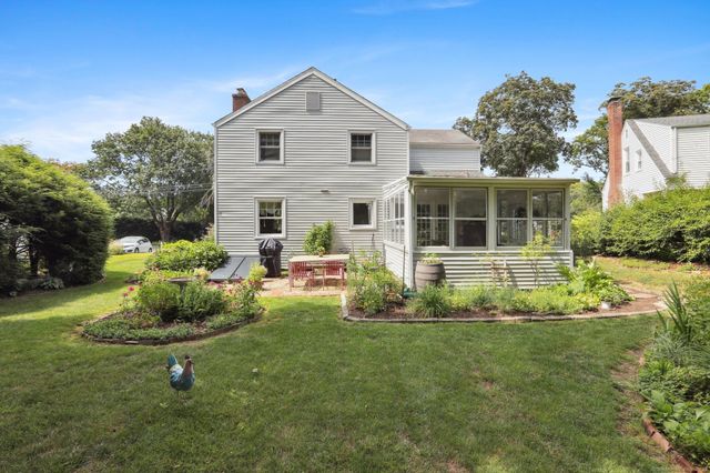 22 Concord Road, Danbury, CT 06810