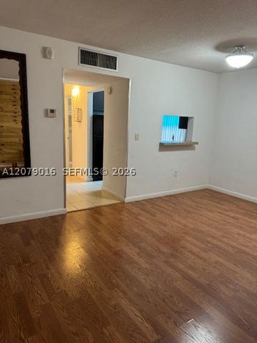 12590 NE 16th Ave 401, North Miami, FL 33161