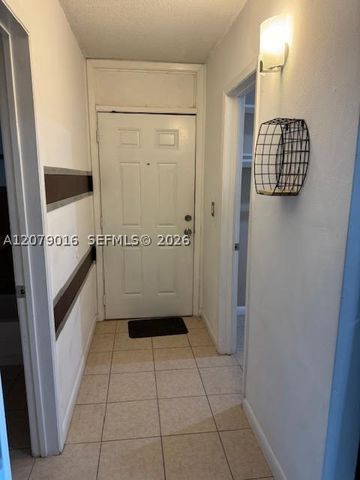 12590 NE 16th Ave 401, North Miami, FL 33161