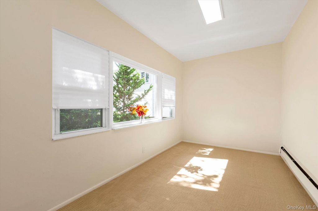 585 Seaman Avenue, Baldwin, NY 11510 — photo 2