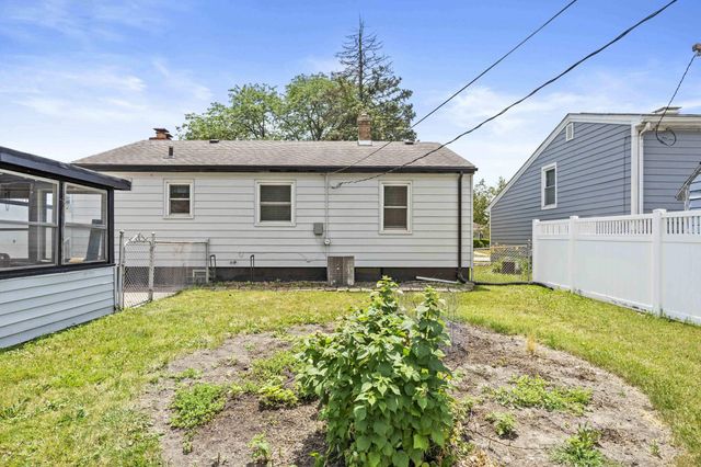3127 Grand Boulevard, Highland, IN 46322
