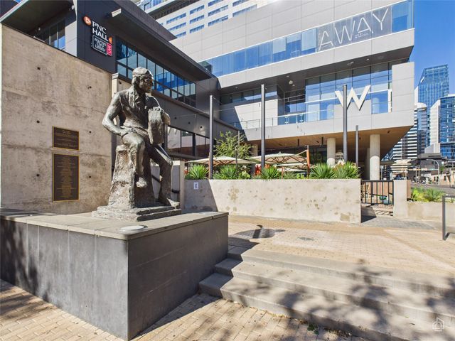 210 Lavaca ST 1809, Austin, TX 78701