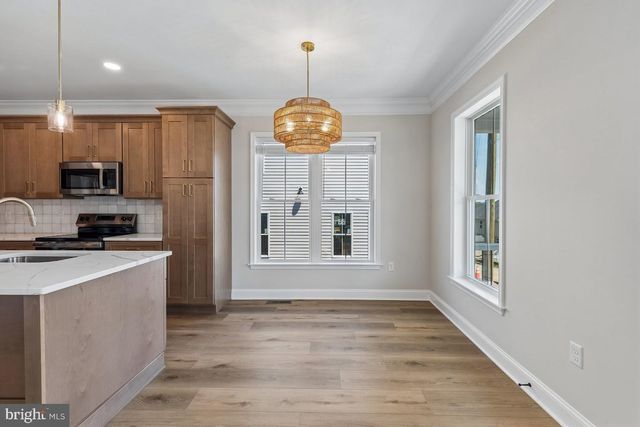 21 CHRISTMAN ST, Phoenixville, PA 19460