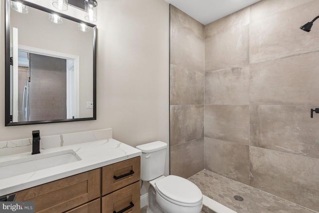 21 CHRISTMAN ST, Phoenixville, PA 19460