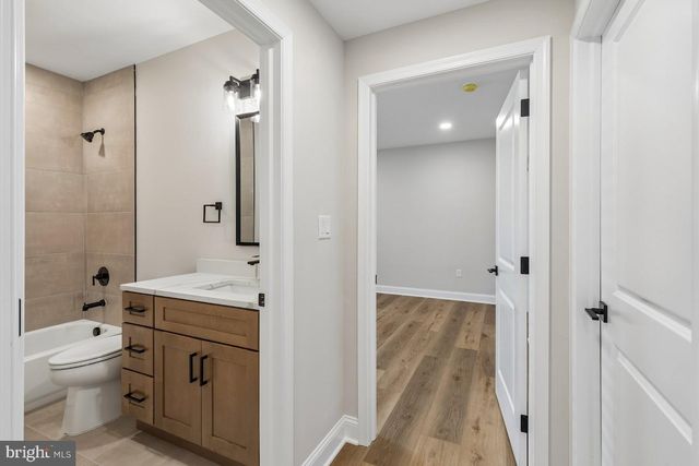 21 CHRISTMAN ST, Phoenixville, PA 19460