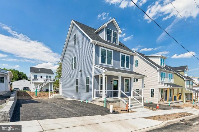 21 CHRISTMAN ST, Phoenixville, PA 19460