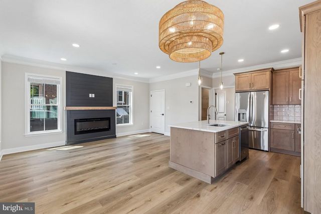 21 CHRISTMAN ST, Phoenixville, PA 19460