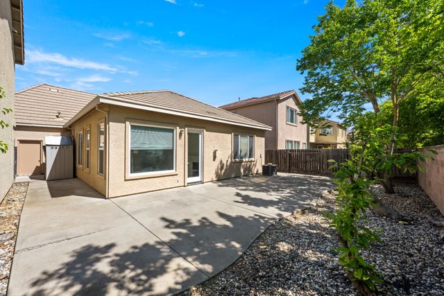 3536 Husch Way, Rancho Cordova, CA 95670