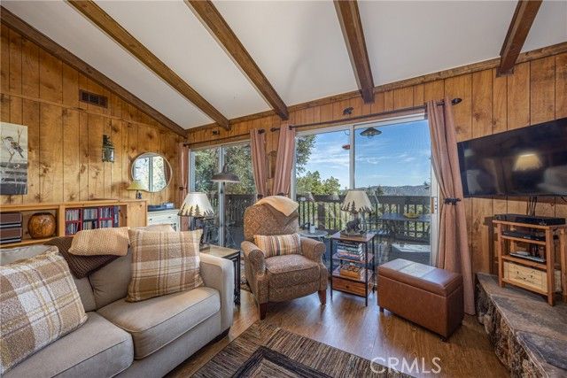 24694 Bernard, Crestline, CA 92325