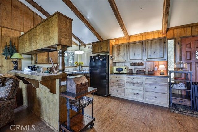 24694 Bernard, Crestline, CA 92325