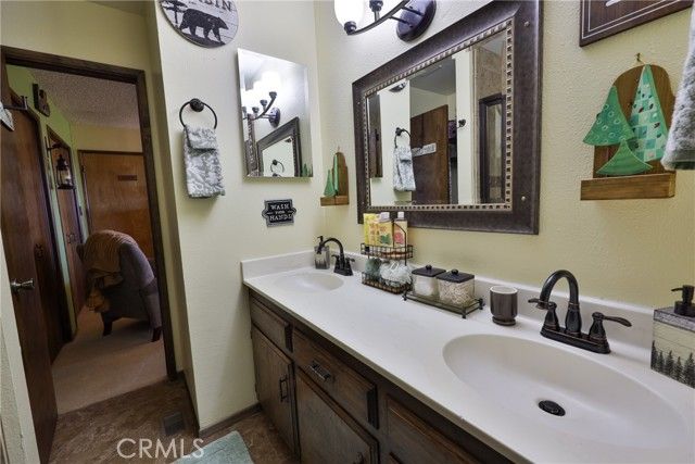 24694 Bernard, Crestline, CA 92325