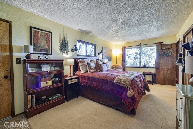 24694 Bernard, Crestline, CA 92325