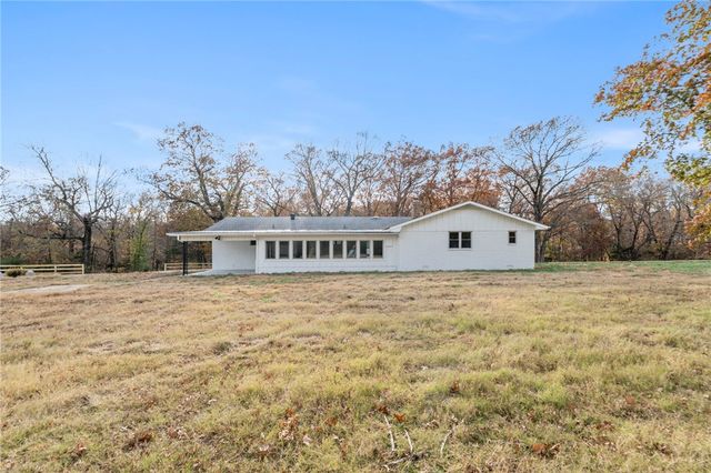 20846 Ar-16, Siloam Springs, AR 72761