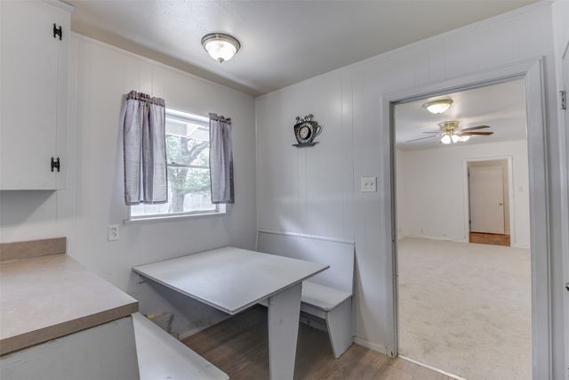 114 S 6th Street, Midlothian, TX 76065