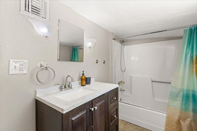 5528 HURON STREET, Mount Dora, FL 32757