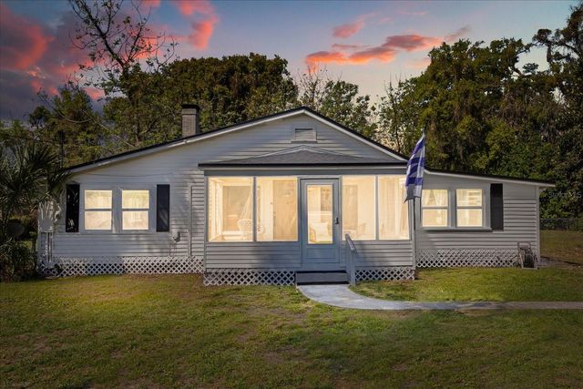 5528 HURON STREET, Mount Dora, FL 32757