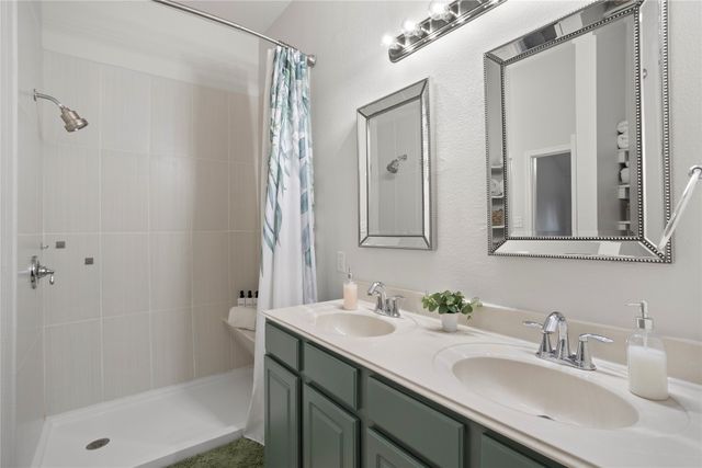 213 ARABIAN, Waxahachie, TX 75165