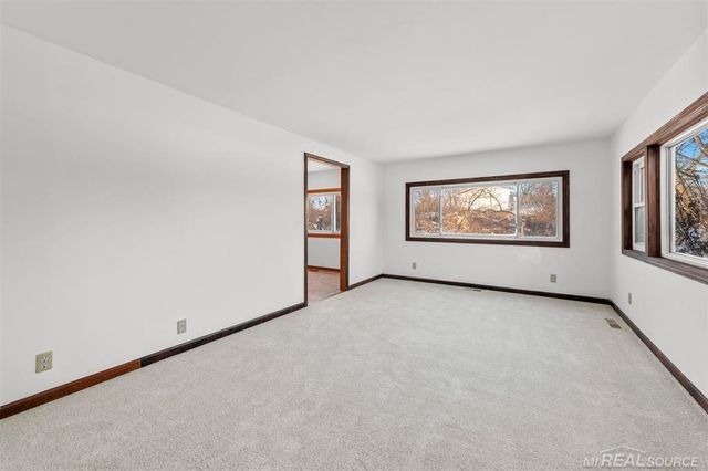 69455 Hicks Road, Armada, MI 48005