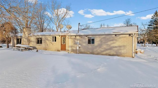 69455 Hicks Road, Armada, MI 48005