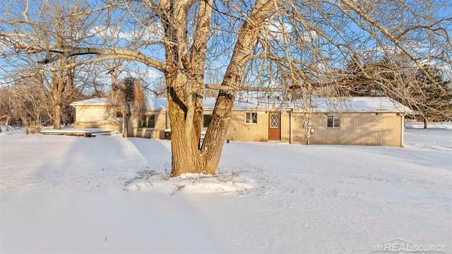 69455 Hicks Road, Armada, MI 48005