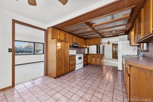 69455 Hicks Road, Armada, MI 48005