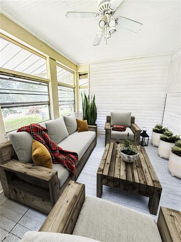 801 Kings Rd Road, Leesville, LA 71446