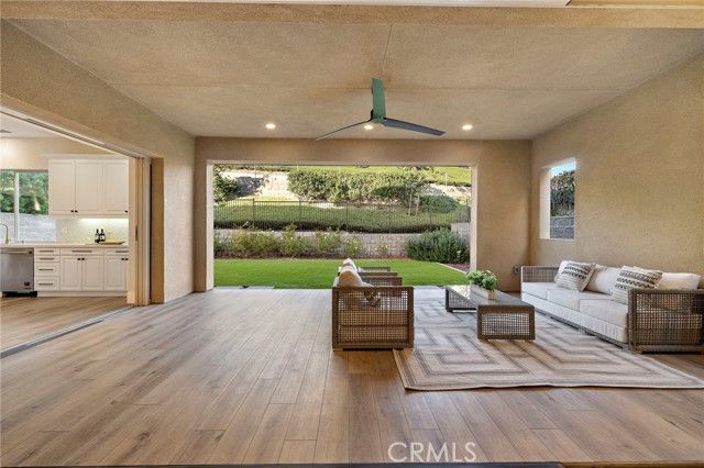 1621 Sunset View, Lake Forest (el Toro), CA 92679