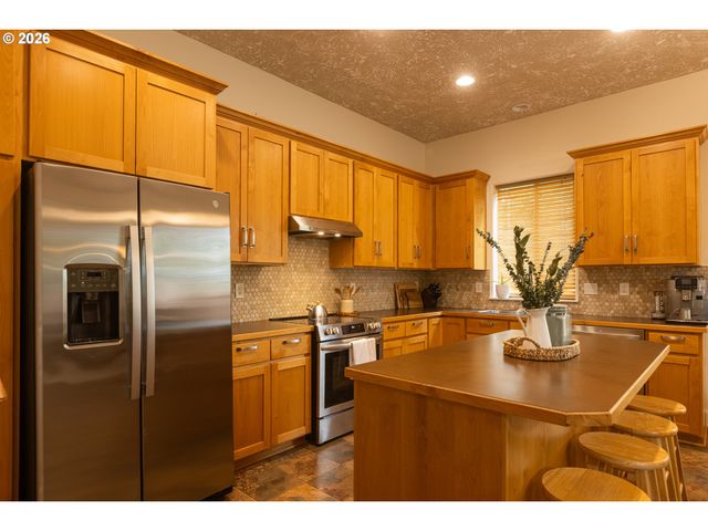 5278 Se 18TH St, Gresham, OR 97080