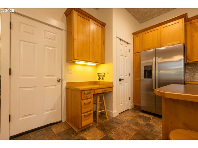 5278 Se 18TH St, Gresham, OR 97080