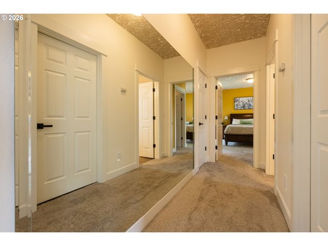 5278 Se 18TH St, Gresham, OR 97080