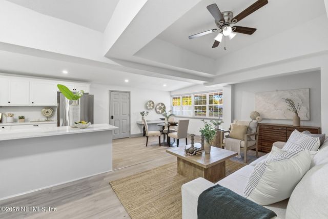 202 AZALEA Circle, Palatka, FL 32177