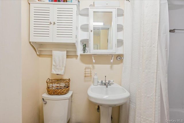 600 Pelham Road A2D, New Rochelle, NY 10805