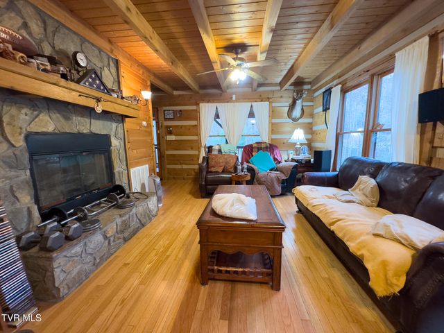 930 Preserve Way, Mountain City, TN 37683