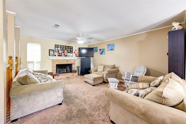 3528 Sunrise Drive, Shoreacres, TX 77571
