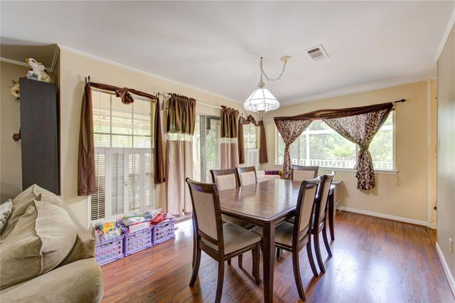 3528 Sunrise Drive, Shoreacres, TX 77571