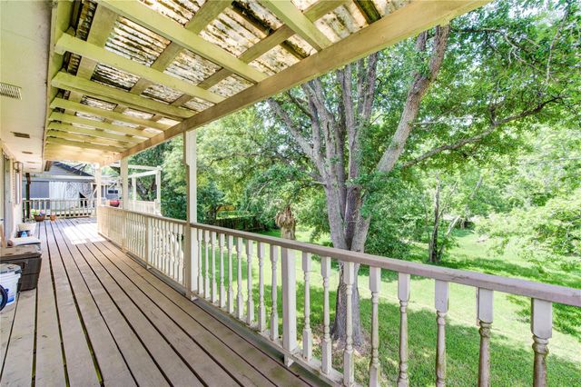 3528 Sunrise Drive, Shoreacres, TX 77571