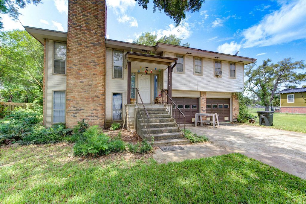 3528 Sunrise Drive, Shoreacres, TX 77571