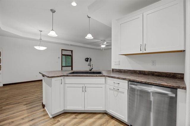 4320 Banar Avenue SW, Cedar Rapids, IA 52404