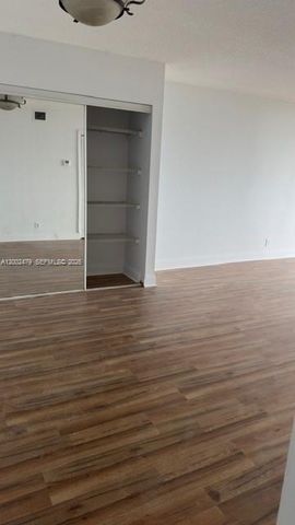 4222 Inverrary Boulevard 4813, Lauderhill, FL 33319