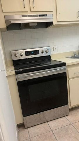 4222 Inverrary Boulevard 4813, Lauderhill, FL 33319