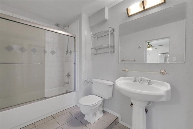 4357 Twain Dr, Olivehurst, CA 95961