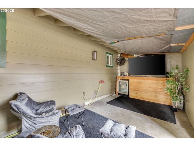 1173 Se ELM St, Hillsboro, OR 97123