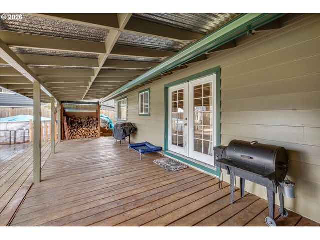 1173 Se ELM St, Hillsboro, OR 97123