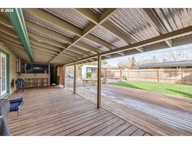 1173 Se ELM St, Hillsboro, OR 97123