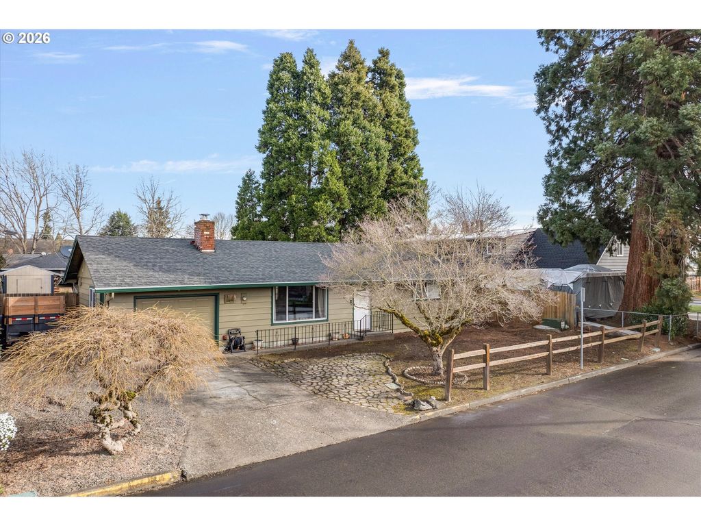 1173 Se ELM St, Hillsboro, OR 97123
