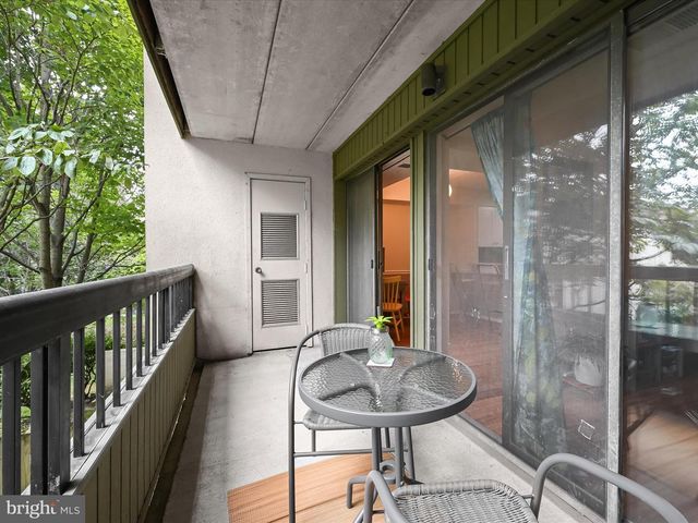 5627 HARPERS FARM RD #C, Columbia, MD 21044