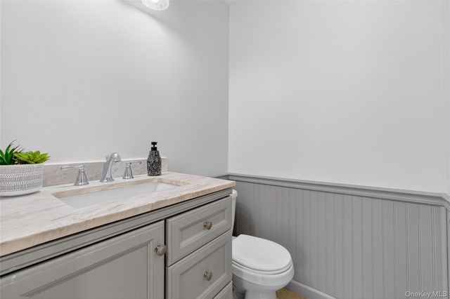 33 Berea Road, Walden, NY 12586