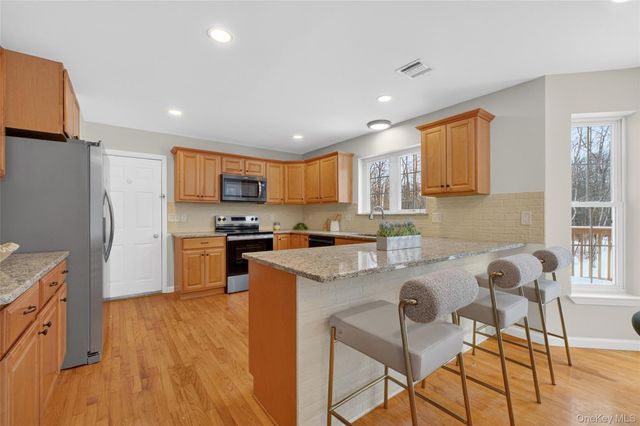 33 Berea Road, Walden, NY 12586