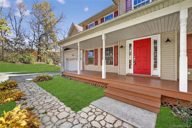 33 Berea Road, Walden, NY 12586